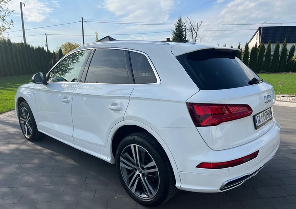 Audi Q5 cena 148000 przebieg: 135563, rok produkcji 2017 z Andrychów małe 742